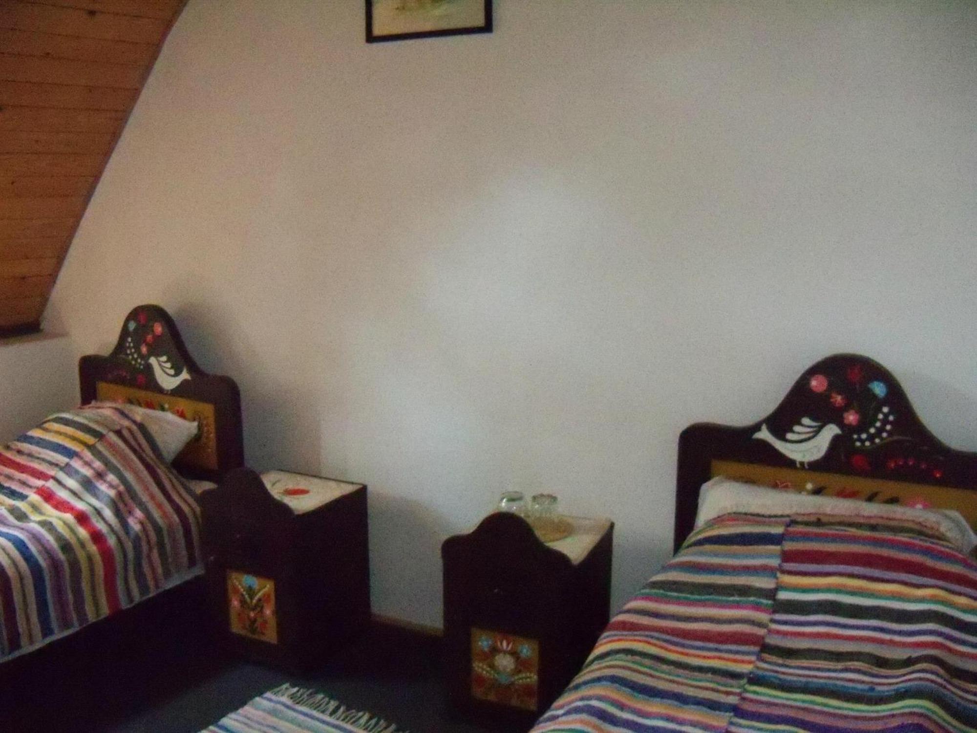Gobe Csarda Hotell Oradea Eksteriør bilde