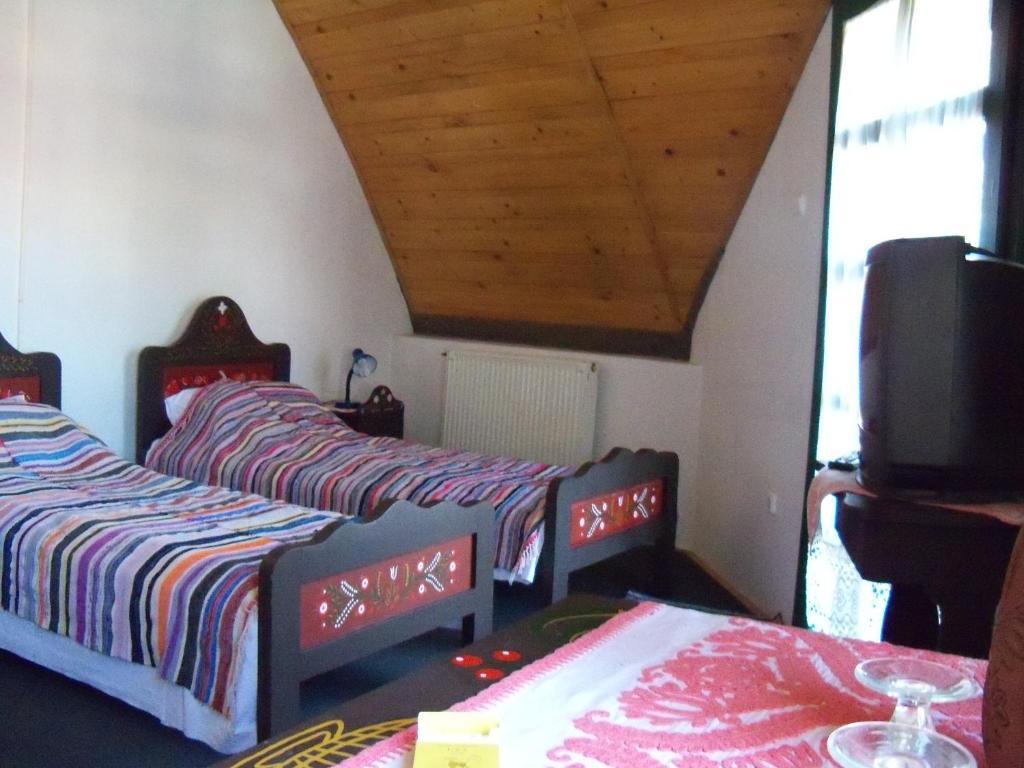 Gobe Csarda Hotell Oradea Rom bilde